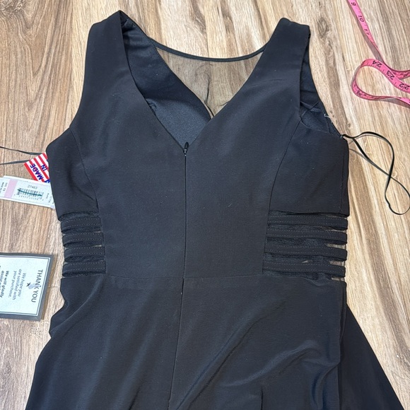 Morgan and Co Black Dress. Womens size 13. NWT. - Picture 15 of 16